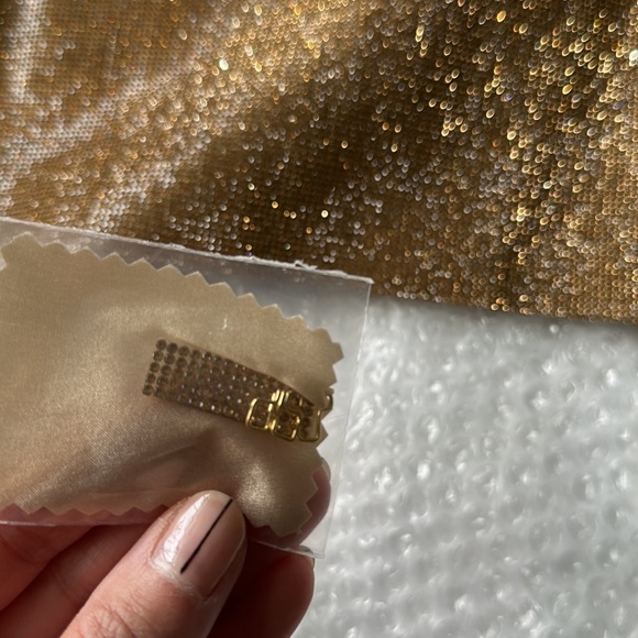 GOLD SPARKLY NUE TOP - Picture 7 of 10